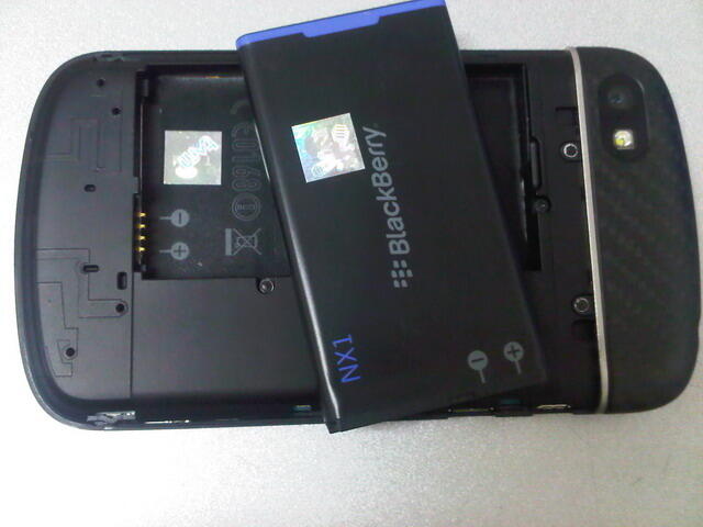 Q10 HITAM PEMBELIAN 01 OKTOBER 2013