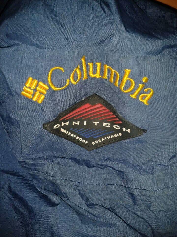 FOR SALE JAKET OUTDOOR 2ND COLUMBIA & TRESPASS