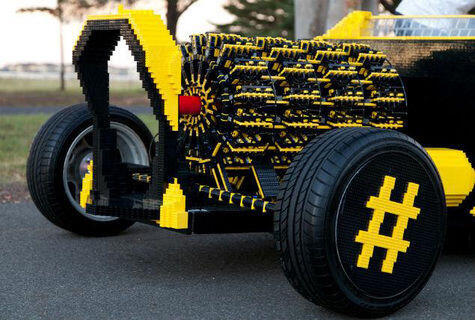 Ini Baru Canggih! Mobil Lego Life-Size Bertenaga Angin!