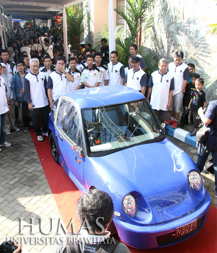 Mobil - Mobil Listrik Mahasiswa di tahun 2013