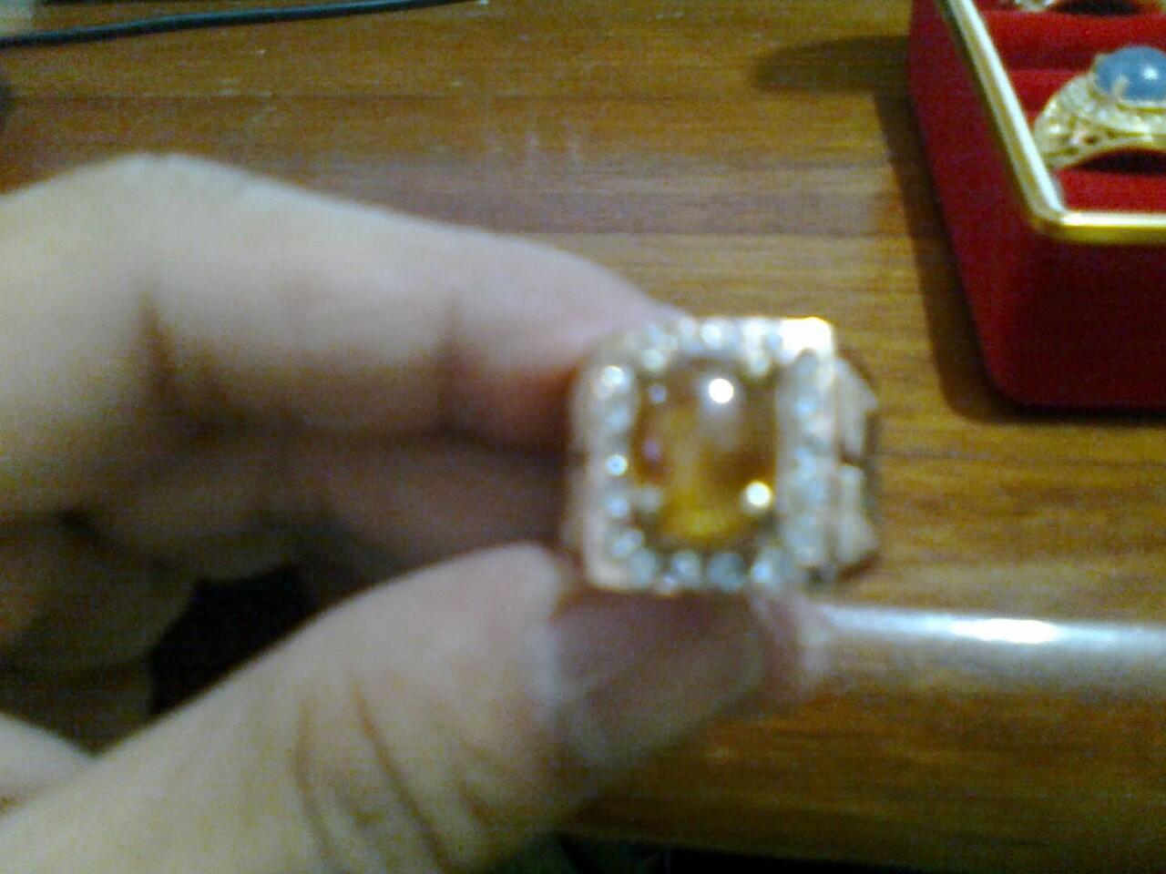 BATU CINCIN "YELLOW SAPHIRE"