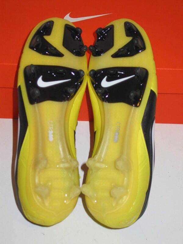 BIGSALE ! Sepatu Bola Nike CTR360 Maestri III ACC FG ! Limited Stock !