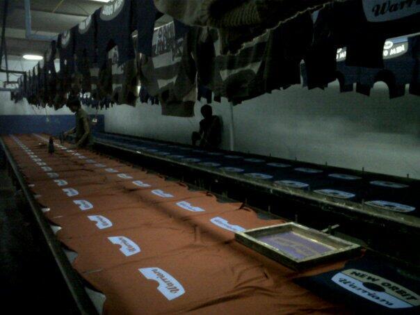 Jasa Konveksi & Sablon Kaos Bandung