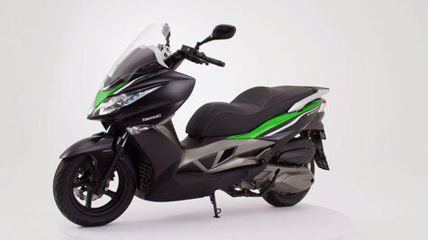 Kawasaki Ninja Matic baru gan J300