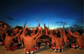 Tari Kecak Uluwatu, Great Show &amp; The Most Beautiful place to Enjoy Sunset in Bali !