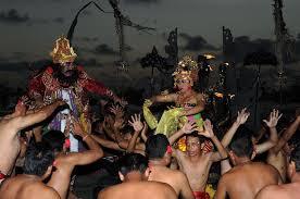 Tari Kecak Uluwatu, Great Show &amp; The Most Beautiful place to Enjoy Sunset in Bali !