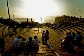 Tari Kecak Uluwatu, Great Show &amp; The Most Beautiful place to Enjoy Sunset in Bali !