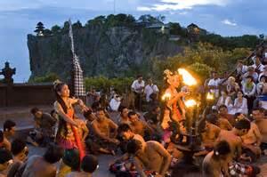 Tari Kecak Uluwatu, Great Show &amp; The Most Beautiful Place to Enjoy Sunset in Bali