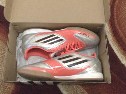 Sepatu futsal Adidas F10 original