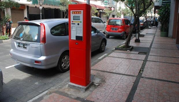 Mesin Tiket Parkir Otomatis Pertama di Indonesia (Bandung Smart City)