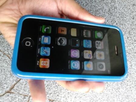 JUAL MURAH..Iphone 3G 16GB FU Fullset..cod Bandung