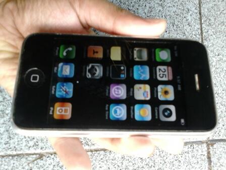 JUAL MURAH..Iphone 3G 16GB FU Fullset..cod Bandung