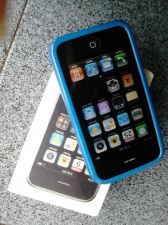 JUAL MURAH..Iphone 3G 16GB FU Fullset..cod Bandung