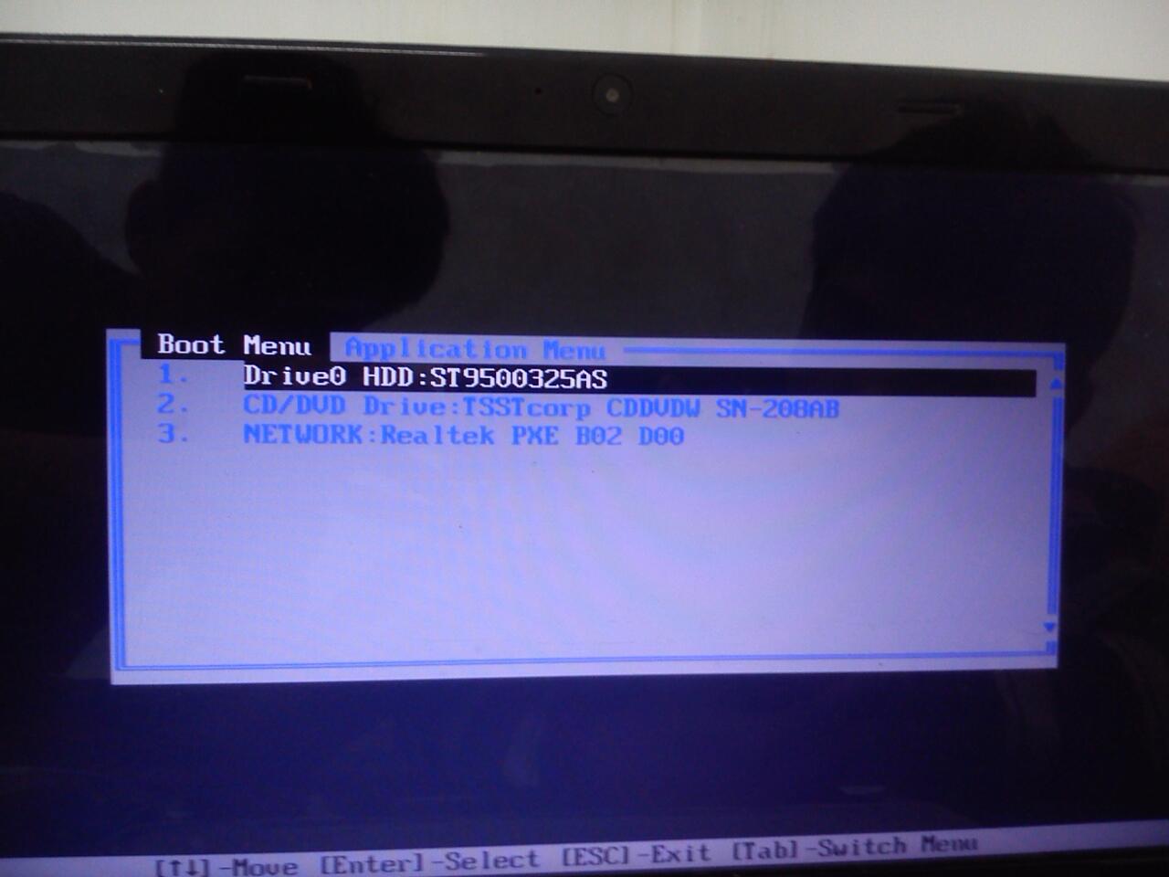 &#91;HELP&#93; Laptop ga mau masuk windows, stuck di boot menu