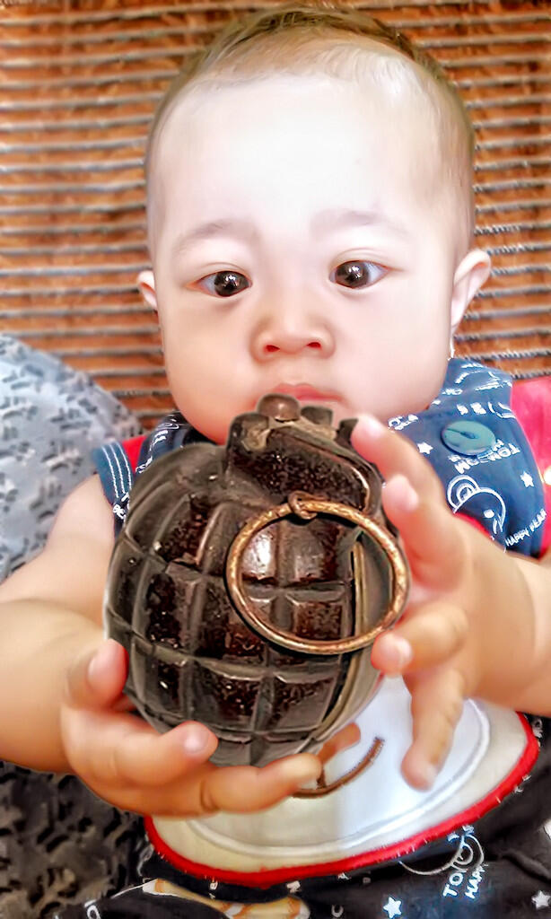 bayi nekad......... (ane aja merinding liatnya)