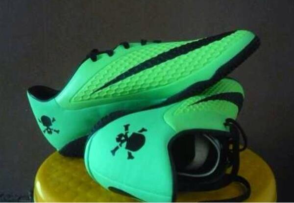 PREORDER ! SEPATU FUTSAL NEW NIKE HYPERVENOM PHELON IC HIJAU ! BNIB LIMITED !