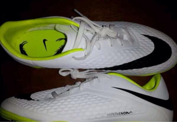 PREORDER ! SEPATU FUTSAL NEW NIKE MERCURIAL VICTORY IV IC WHITE ! BNIB 40-45 !
