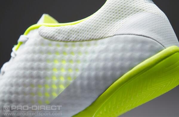 Preorder New Sepatu Futsal Nike Elatsico Finale II White ! BNIB Limited !