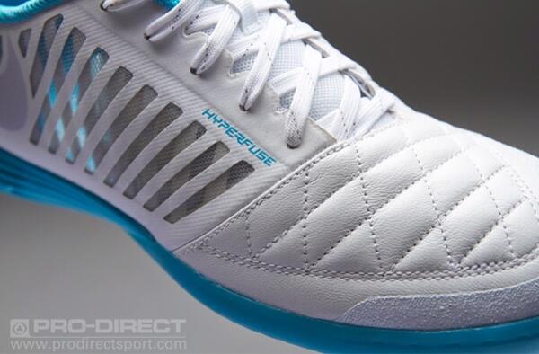 Preorder Brand New Sepatu Futsal Nike Lunar Gato II White ! BNIB Limited !