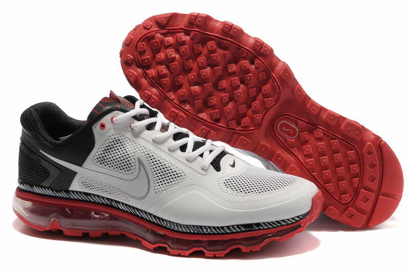 NIKE AIR MAX 2013