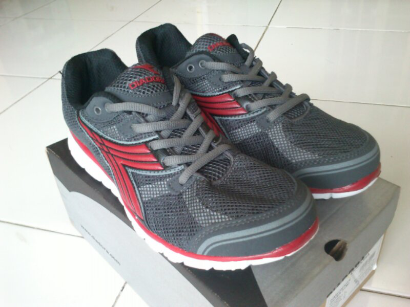 Sepatu Diadora Running Original Bintaro - BSD