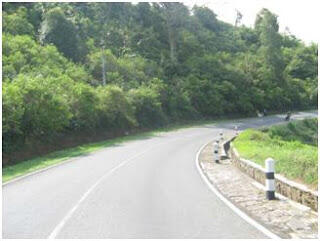 10 Jalan Paling Berhatu di Indonesia
