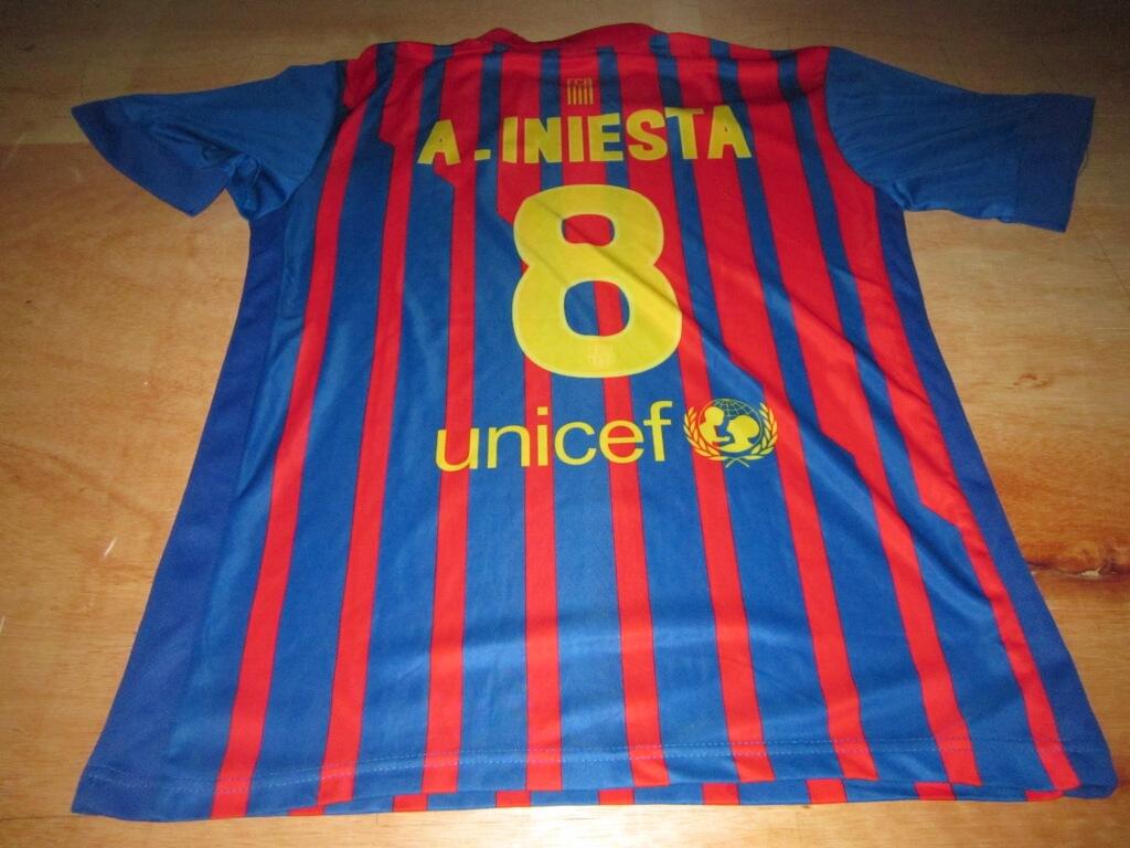 JUAL JERSEY KOLEKSIAN AC MILAN BARCELONA RETRO MULTISPORT & TIMNAS