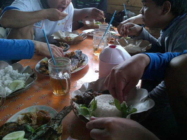 FR &quot; NATAL bersama BARAMUNDI &quot; by REG.SURABAYA