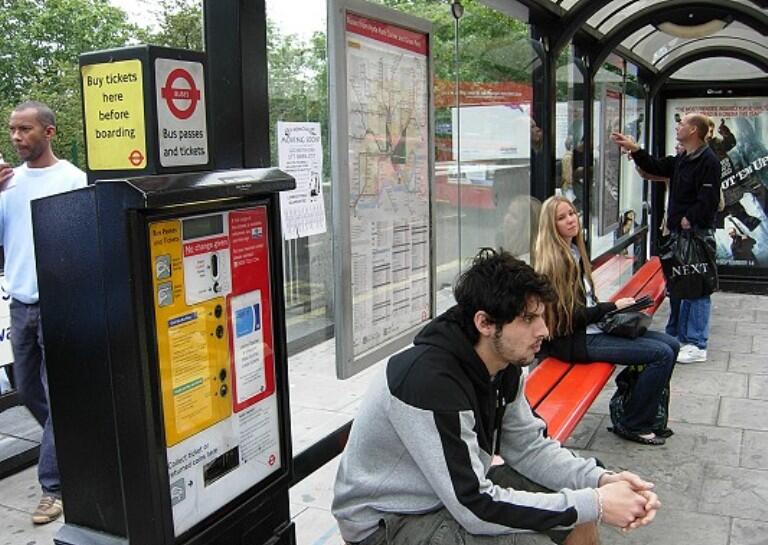 NEW BUS FOR LONDON Reinkarnasi Mutakhir Dari Old Routemaster