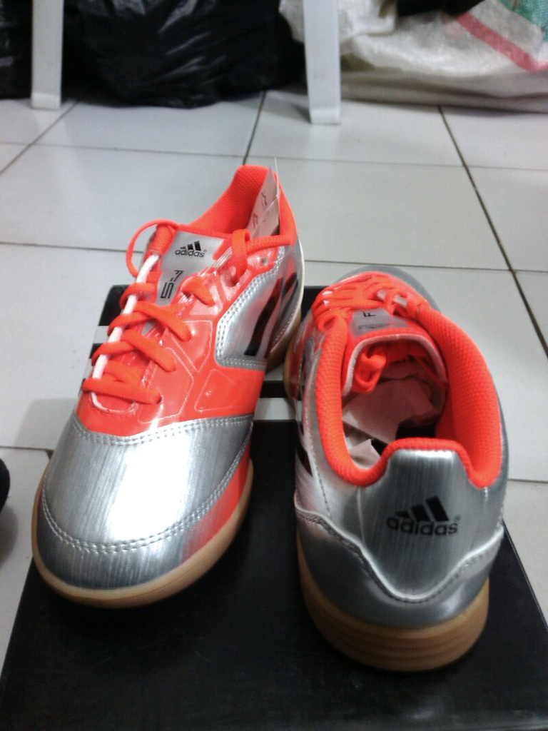sepatu adidas futsal anak-anak original