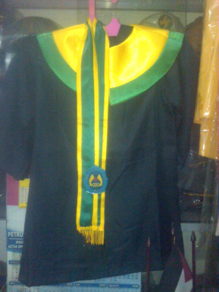 jual baju toga pengacara hakim wisuda