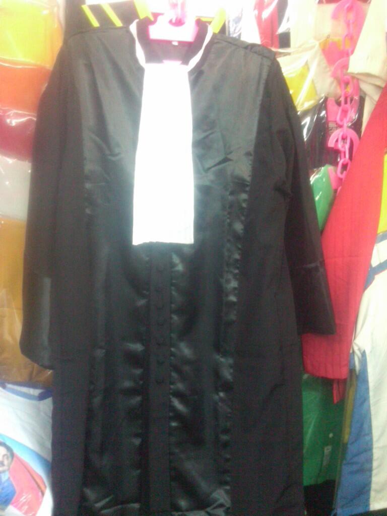 jual baju toga pengacara hakim wisuda