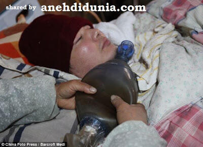 &#91;Menyedihkan&#93;Berjuang Hidup Dengan Ventilator Buatan