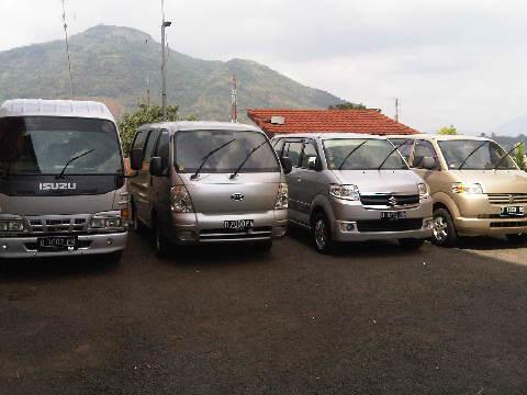 RENTAL MOBIL BANDUNG Terbaik