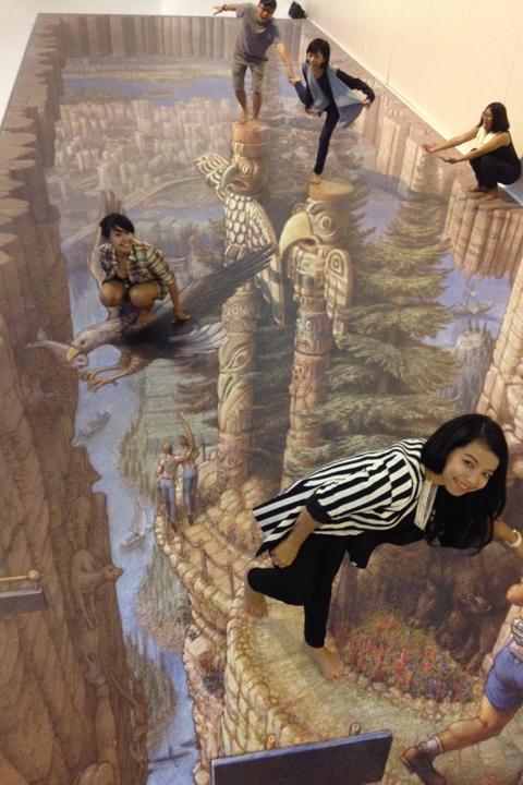 Naik Karpet Terbang di Artphoria 2013