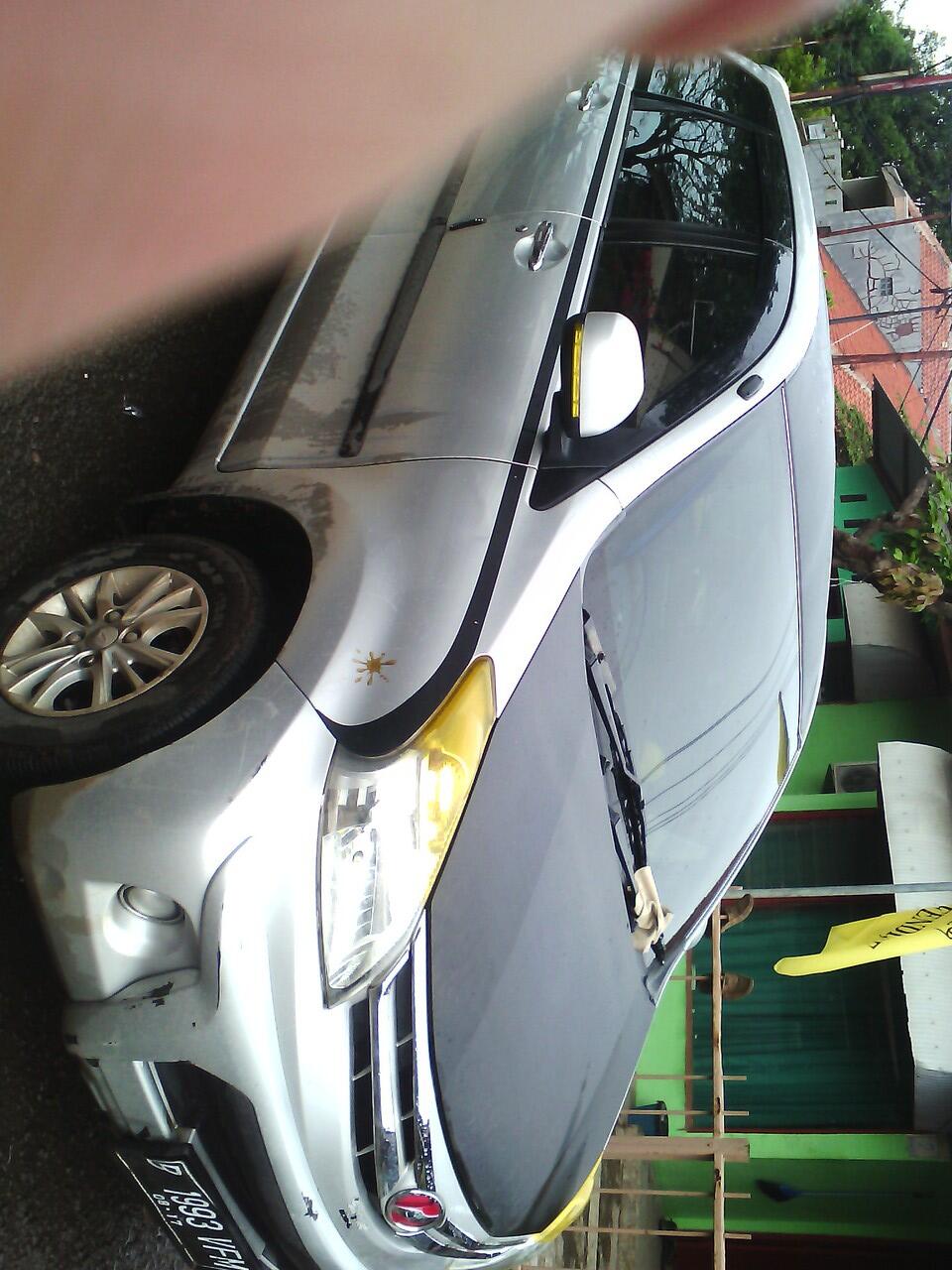 telah hilang mobil all new xenia 2012 warna silver