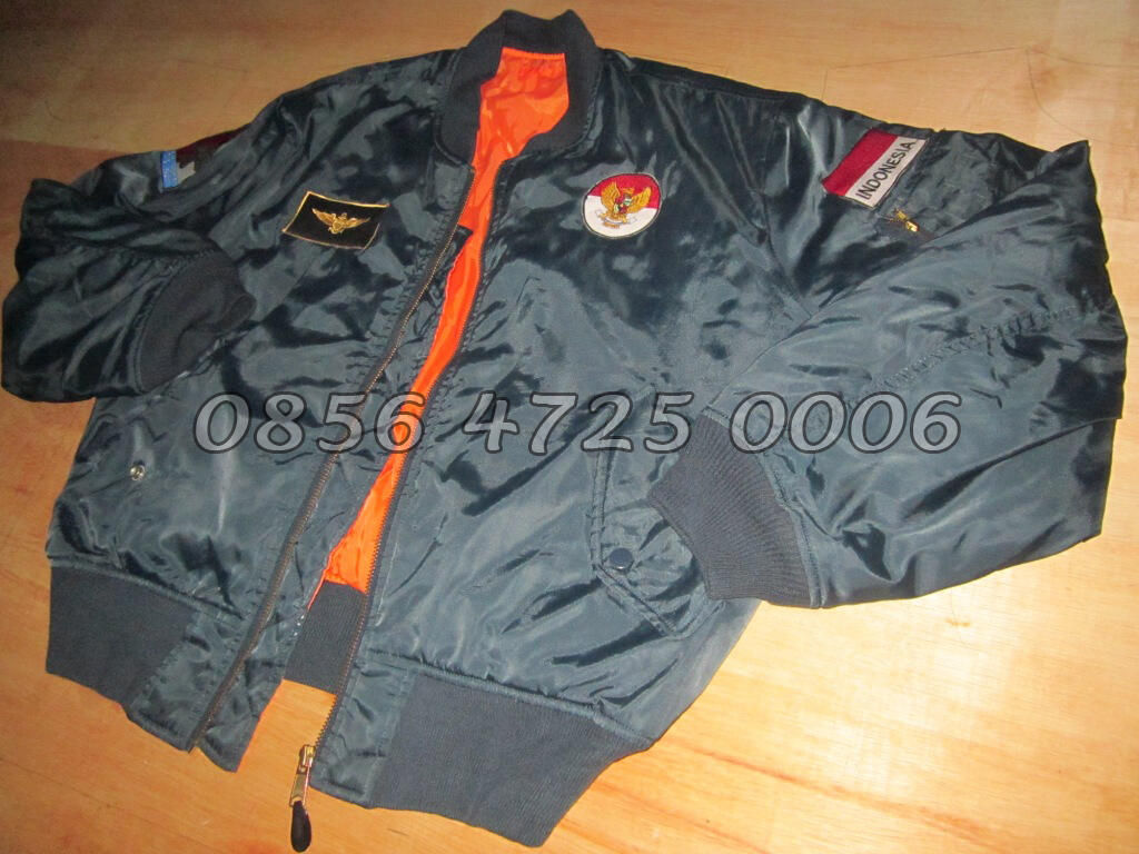 Terjual JUAL JAKET  REPILKA PILOT PENERBANG FULL  PATCH  AIR 