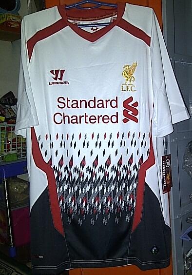 jersey dan switer liverpool original murah