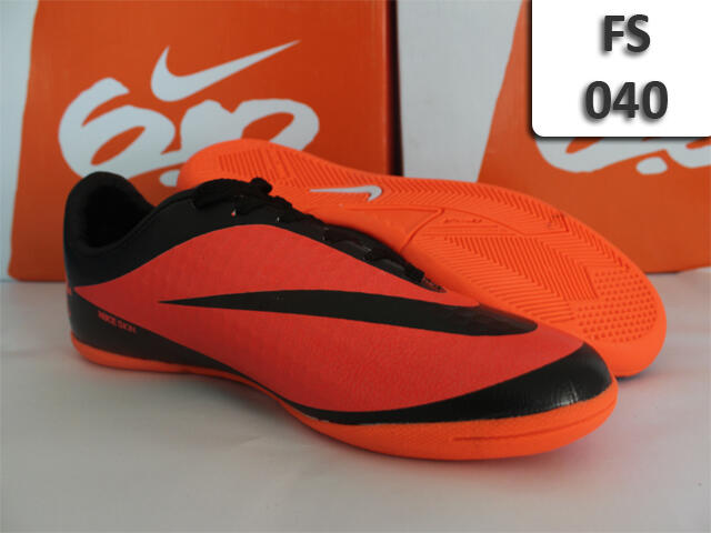 WTS Sepatu Basket,Futsal,jaket dll