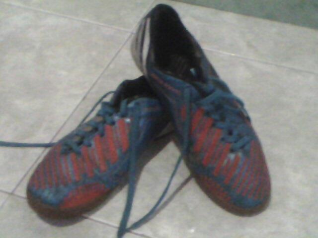 sepatu futsal adidas size 42 made in vietnam