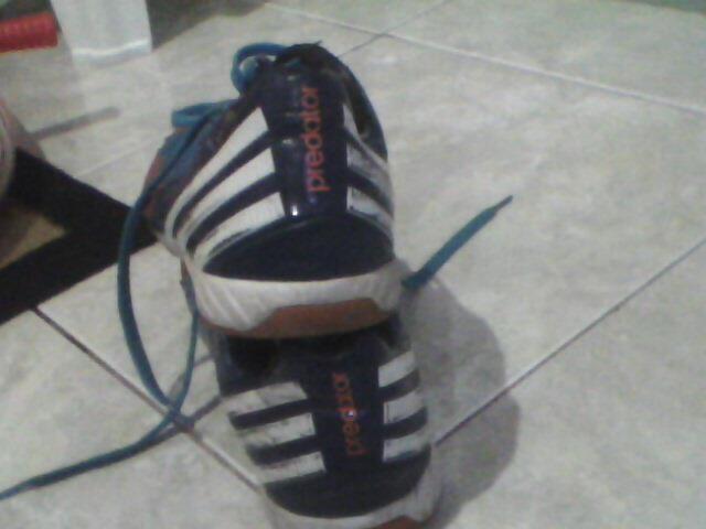 sepatu futsal adidas size 42 made in vietnam