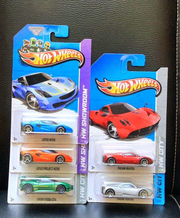 Cari Hot  Wheels  TH batman movie ferrari lamborghini  