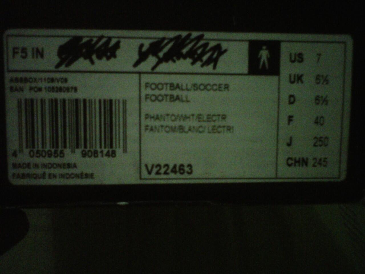 SEPATU FUTSAL ADIDAS F5 NEW ORIGINAL BNIB SIZE 40 2/3 BANDUNG