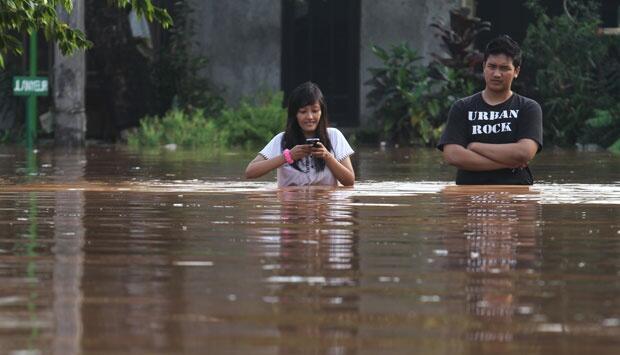 ( Gara2 Jokowi ) Banjir, Perumnas 3 Jadi Pluit-nya Bekasi