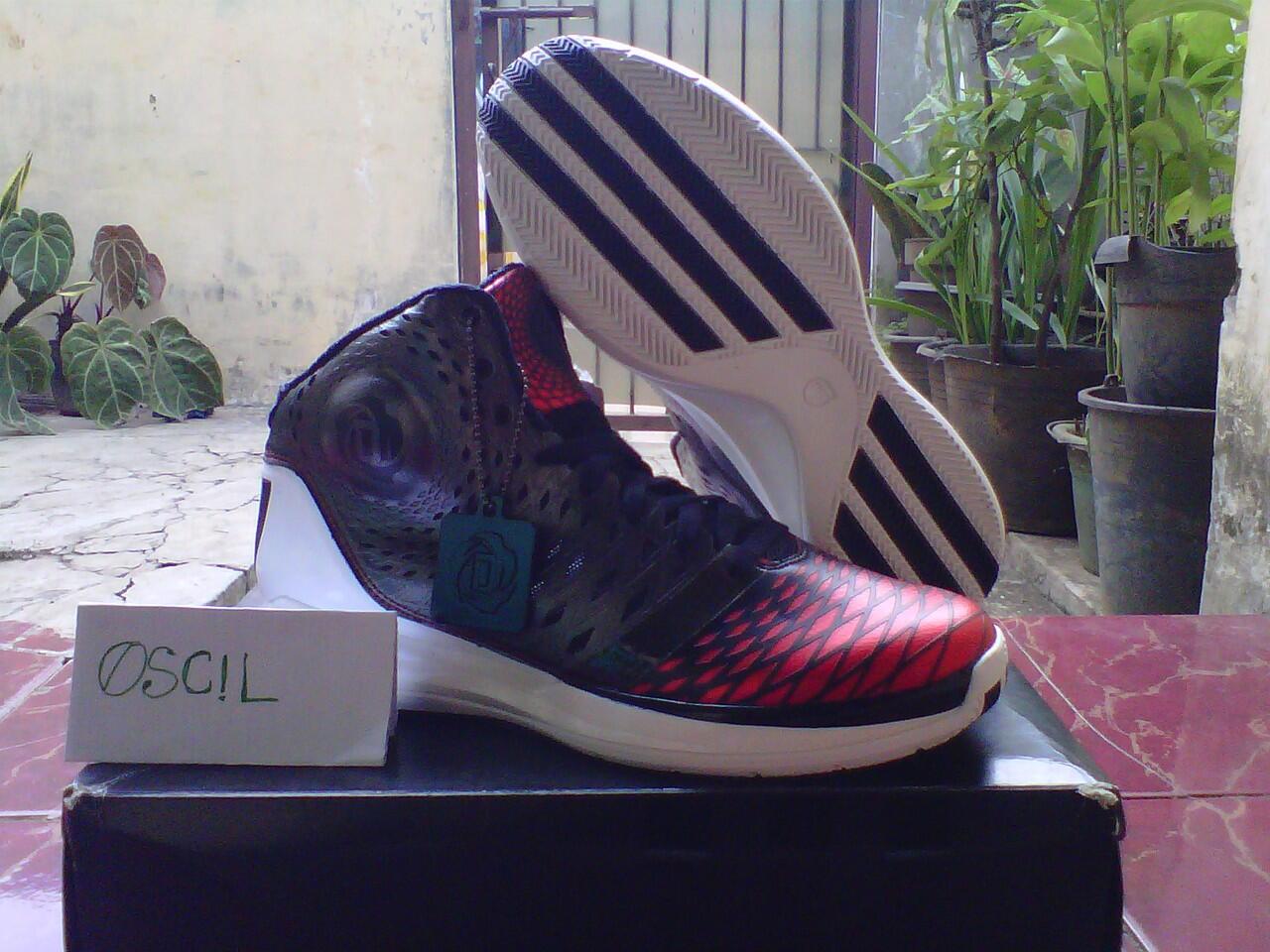 sepatu original super murah!!!!Sepatu Basket Adidas D'Rose 3.5