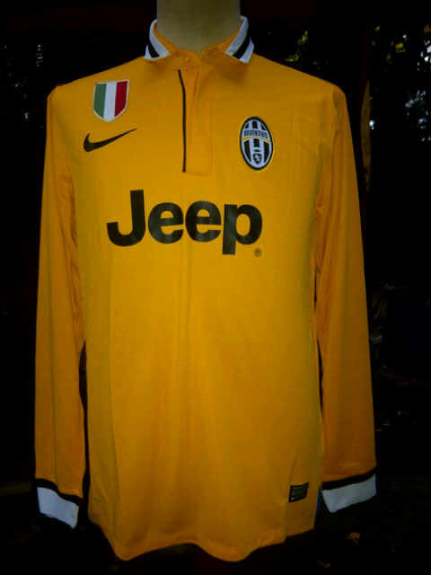 JUVENTUS HOME,AWAY CENTENARY(100TH),D+,TELE+,HOME,AWAY,SS,LS,COUPPLE 2013/14