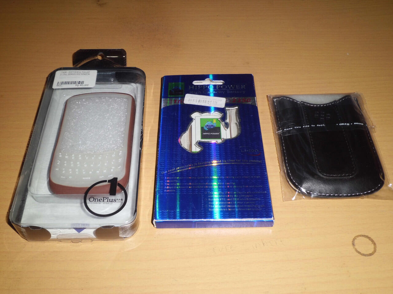 BLACKBERRY 9330 + GALAXY MINI (BANYAK BONUS)