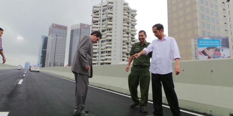 ( Udah baikan ) Jokowi dan Alaydrus mesra di peresmian JLNT