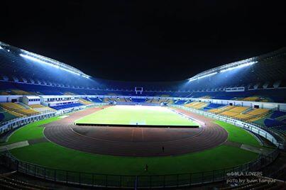 Stadion Termodern Di Indonesia Hadir 2014 Terbaru !