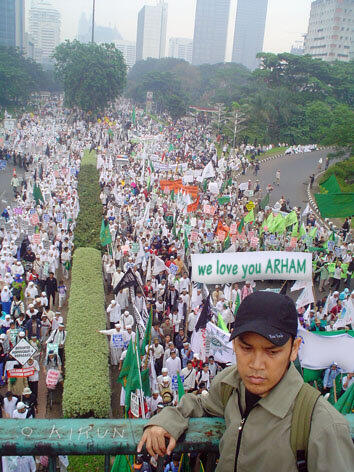 Arham Kendari, dimanakah dikau sekarang berada ?